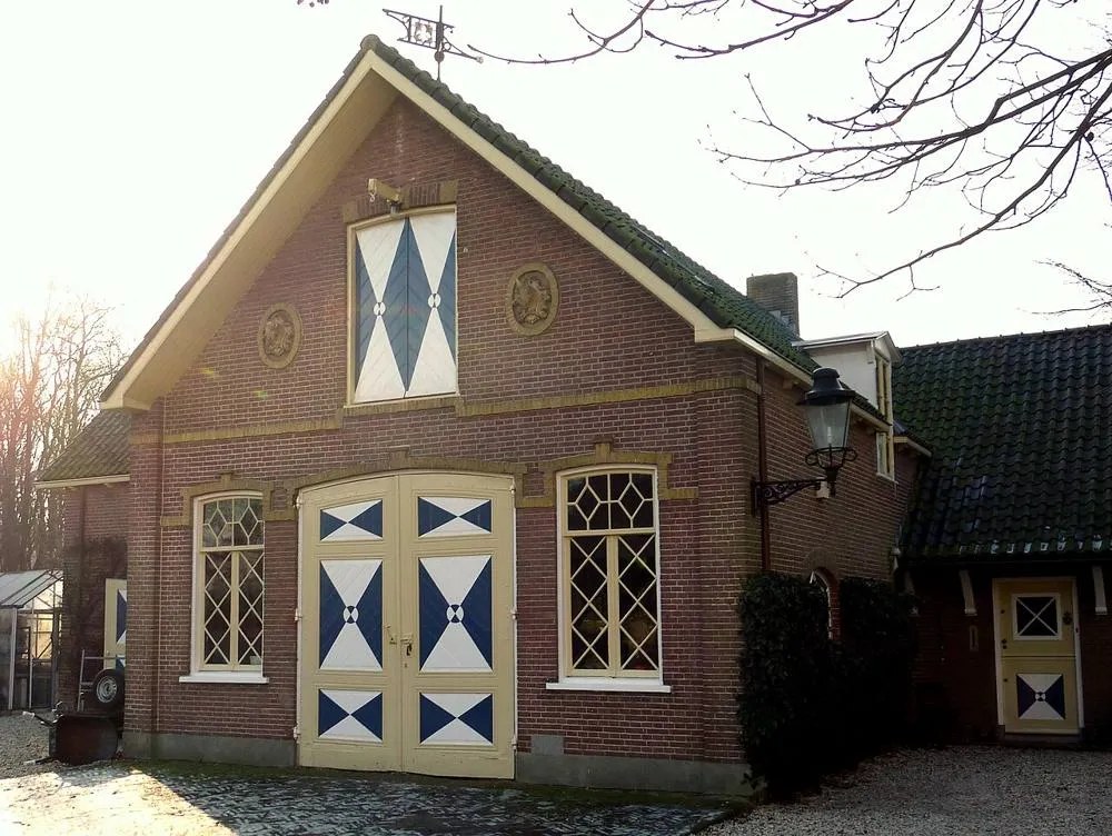 Noordwijkerhout: Noordwijker - Gooweg 45A - Koetshuis